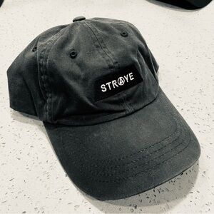 Strove Black Casual Hat